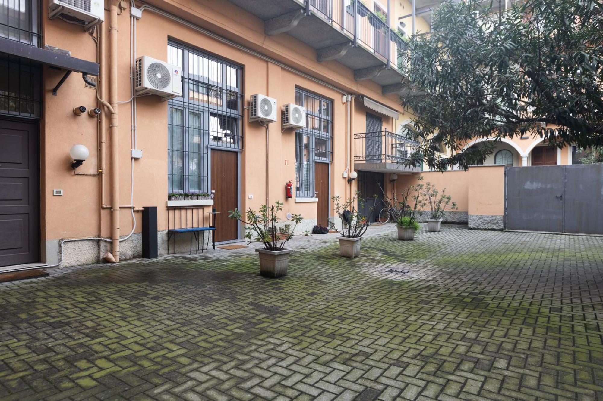 Moderno E Confortevole Loft Tra Navigli E Bocconi 米兰 外观 照片
